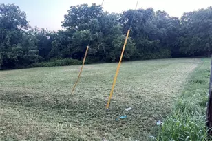 605 Hall St, Lancaster, TX 75146 - Photo 1