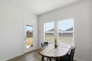 9816 Daisy Mae Ln, Aubrey, TX 76227 - Photo 5