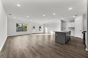 555 Forest Haven Dr, Van Alstyne, TX 75495 - Photo 3