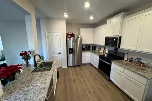 1210 Bullock Dr, Princeton, TX 75407 - Photo 5