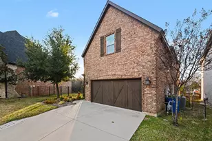 3227 Walnut Grove Pl, Flower Mound, TX 75022 - Photo 3
