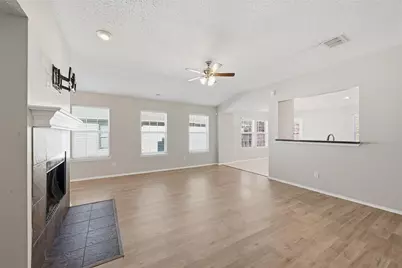 1665 Crown Point Drive, Little Elm, TX 75036 - Photo 5