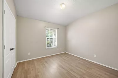 1665 Crown Point Drive, Little Elm, TX 75036 - Photo 13