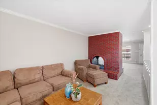 5930 Birchbrook Dr, Dallas, TX 75206 - Photo 11