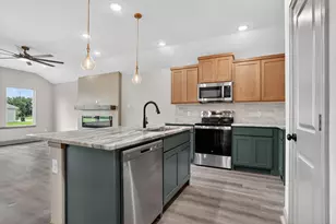 468 Peace Lily Wy, Tolar, TX 76476 - Photo 5
