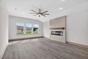468 Peace Lily Wy, Tolar, TX 76476 - Photo 3