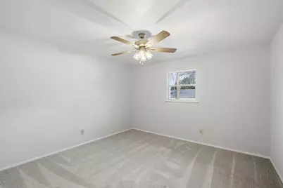 5612 Roberts Drive, Waco, TX 76710 - Photo 7