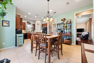 6702 Capitol Hill Dr, Arlington, TX 76017 - Photo 13