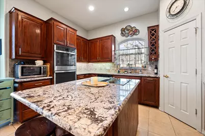 6702 Capitol Hill Drive, Arlington, TX 76017 - Photo 11