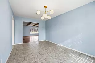 1901 Bluebird Ave, Fort Worth, TX 76111 - Photo 7