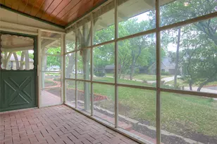 1901 Bluebird Ave, Fort Worth, TX 76111 - Photo 29