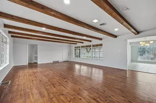 1901 Bluebird Ave, Fort Worth, TX 76111 - Photo 5