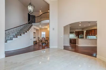 1018 Pedernales Trail, Irving, TX 75063 - Photo 5