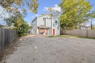 2007 S 7th St, Waco, TX 76706 - Photo 5