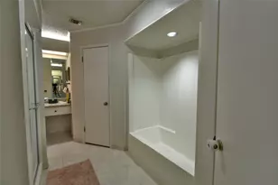 9012 Bontura Rd, Granbury, TX 76049 - Photo 17