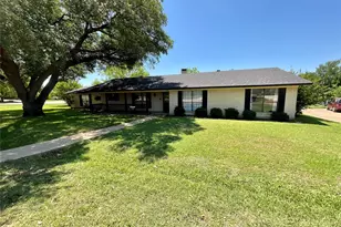 9012 Bontura Rd, Granbury, TX 76049 - Photo 3