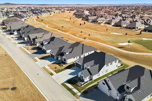 11301 Drinkwater Dr, Denton, TX 76207 - Photo 35