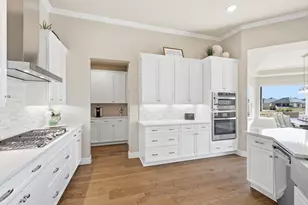 11301 Drinkwater Dr, Denton, TX 76207 - Photo 11