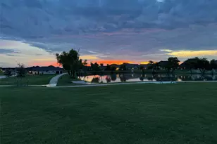 11301 Drinkwater Dr, Denton, TX 76207 - Photo 37