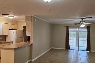 510 E Ovilla, Waxahachie, TX 75167 - Photo 5