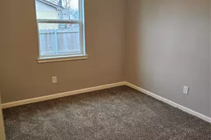 305 Deepwood St, Dallas, TX 75217 - Photo 11