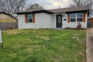 305 Deepwood St, Dallas, TX 75217 - Photo 1