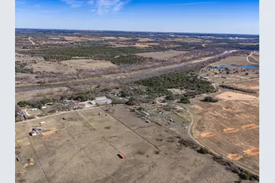 41106 Mitchell Bend Court, Granbury, TX 76048 - Photo 9