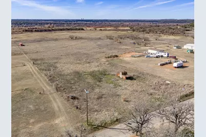 41106 Mitchell Bend Court, Granbury, TX 76048 - Photo 11