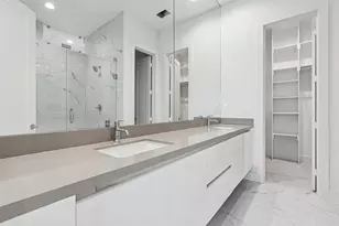 3048 Chimes St, Dallas, TX 75219 - Photo 15