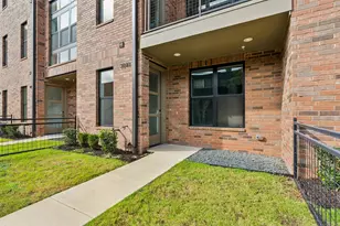 3048 Chimes St, Dallas, TX 75219 - Photo 3