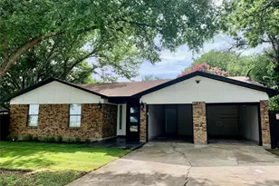 2209 Hardy Rd, Grand Prairie, TX 75051 - Photo 3