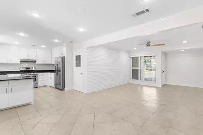 831 Warren Way, Richardson, TX 75080 - Photo 3