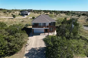 135 Coghill Dr, Possum Kingdom Lake, TX 76449 - Photo 5