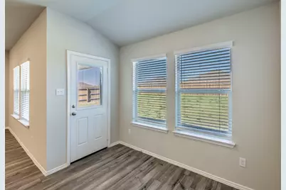 7029 Llano Drive, Waco, TX 76633 - Photo 9