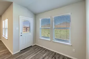 7029 Llano Dr, Waco, TX 76633 - Photo 9