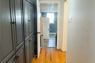 1122 W 6th St, McGregor, TX 76657 - Photo 11