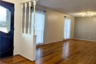 1122 W 6th St, McGregor, TX 76657 - Photo 5