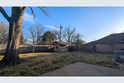 1122 W 6th Street, McGregor, TX 76657 - Photo 31