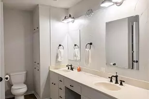 1122 W 6th St, McGregor, TX 76657 - Photo 25