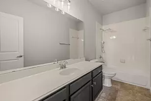 8604 Calvin Rd, Irving, TX 75063 - Photo 35