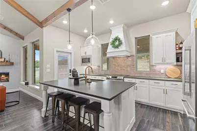 916 Silverleaf Drive, Weatherford, TX 76085 - Photo 17