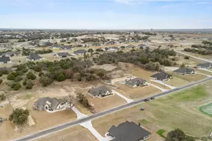 916 Silverleaf Dr, Weatherford, TX 76085 - Photo 35