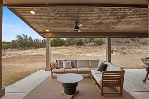 916 Silverleaf Dr, Weatherford, TX 76085 - Photo 33