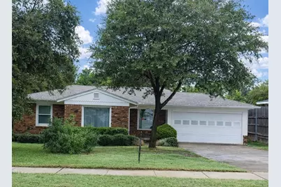 1928 Oakland Boulevard, Fort Worth, TX 76103 - Photo 1