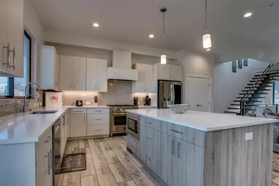 410 Melba Street #2, Dallas, TX 75208 - Photo 15