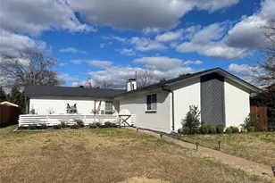 1121 Midway Dr, Richardson, TX 75081 - Photo 1