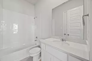 718 Tinsley Mdws Dr, Van Alstyne, TX 75495 - Photo 13