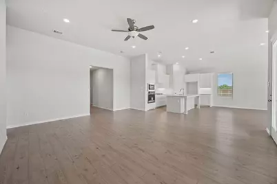 718 Tinsley Meadows Drive, Van Alstyne, TX 75495 - Photo 3