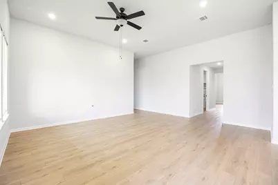 718 Tinsley Meadows Drive, Van Alstyne, TX 75495 - Photo 5