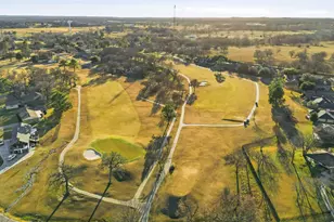 111 Lone Star Dr, Gainesville, TX 76240 - Photo 11